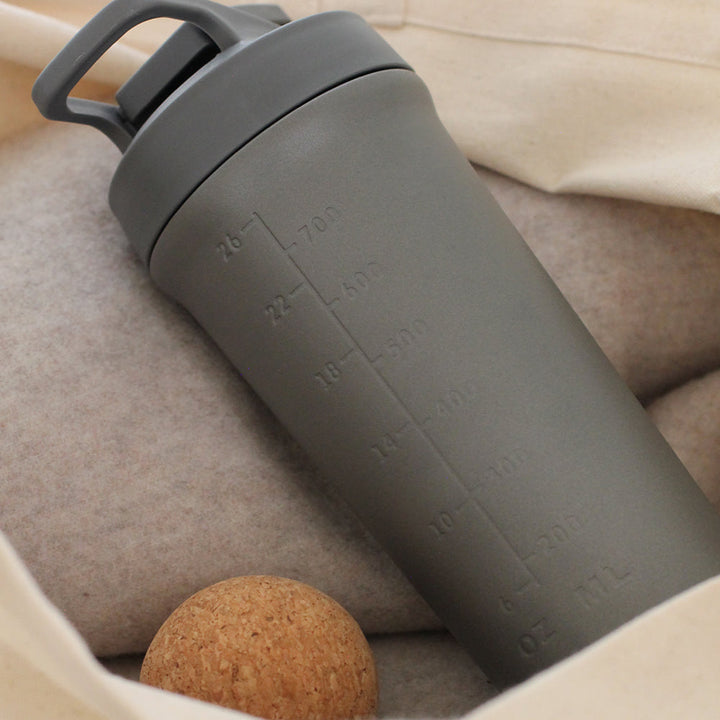 AYA&IDA Shaker Bottle (750 ml)