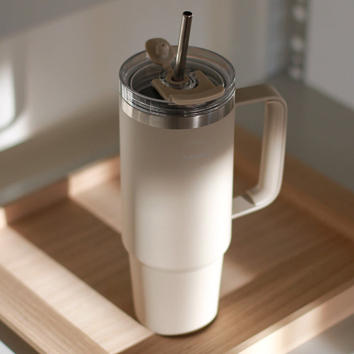 AYA&IDA Thermo Cup with Straw (885 ml)
